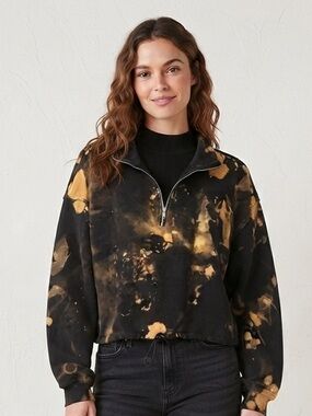 Upcycled Acid Washed 1/4 Zip Cropped Sweatshirt M 22.5” p2pBlack